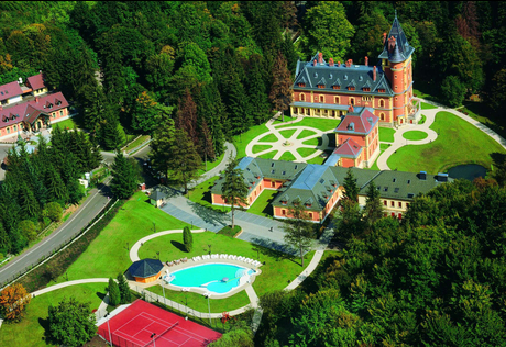 Kastélyhotel Sasvár Resort