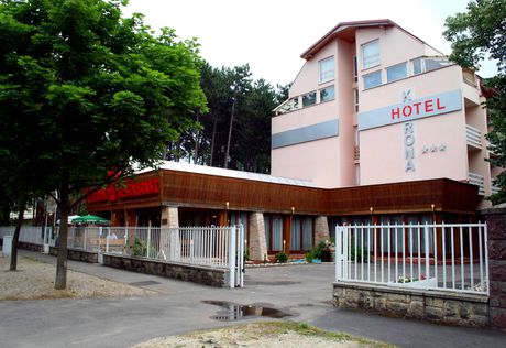 Hotel Korona**