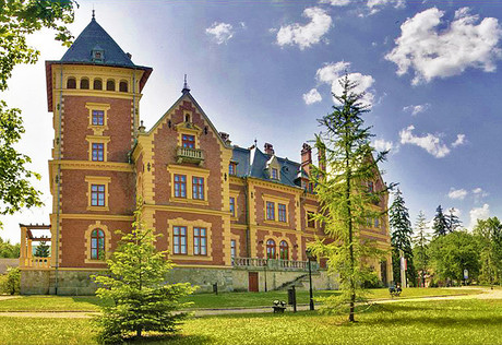 Kastélyhotel Sasvár Resort