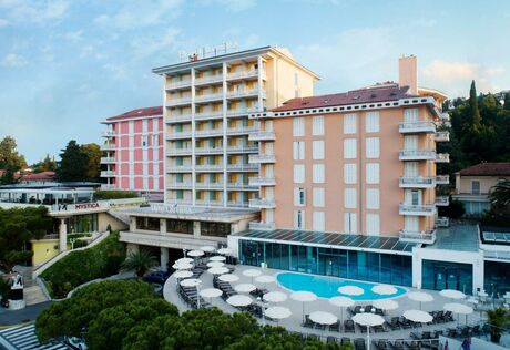 Hotel Riviera****