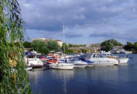 Sugovica kikötő