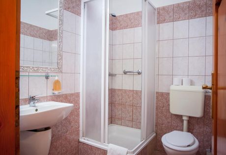 Kőkapu Hotel - Fürdőszoba