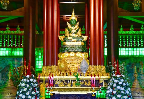 A Smaragd Buddha