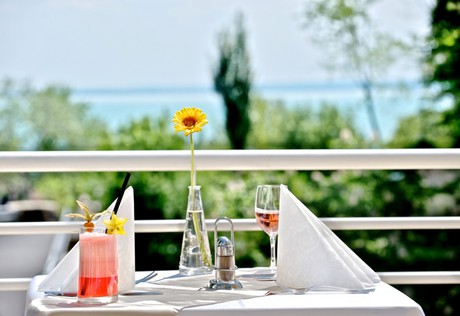 Ramada Hotel & Resort Lake Balaton - Balatonalmádi